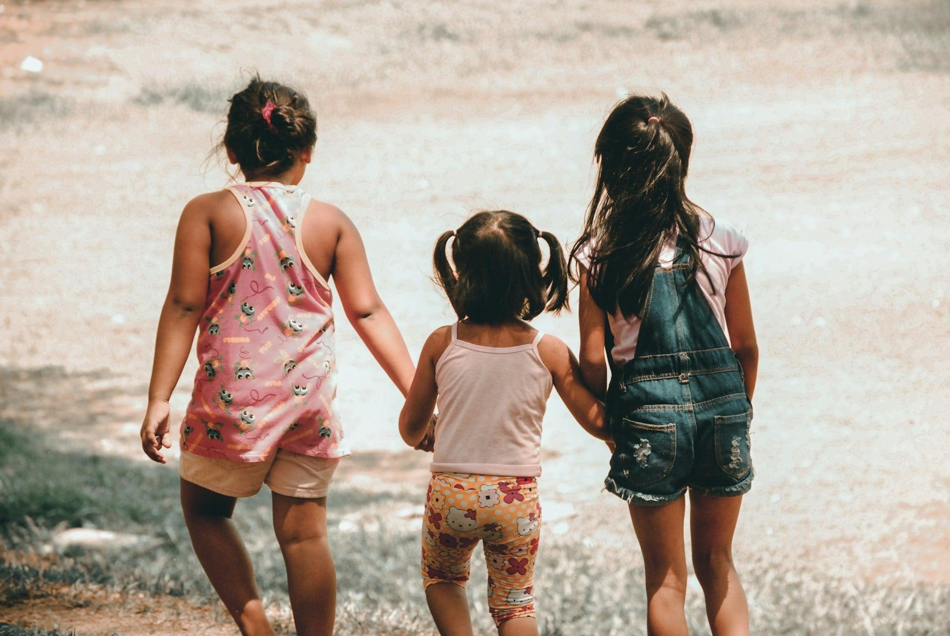 Sei sempre tu il capro espiatorio della famiglia? L'ordine di nascita c'entra più di quanto pensi — Famiglia
