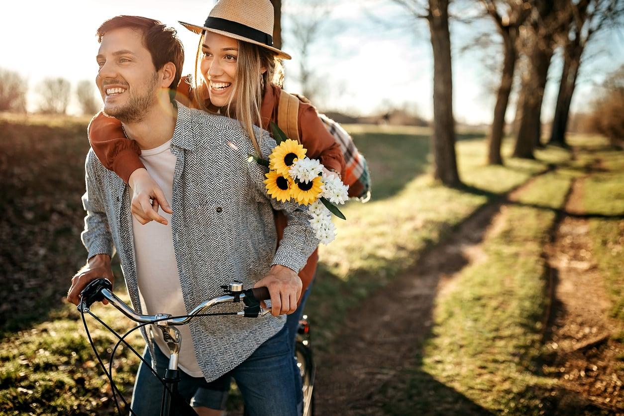 El error que arruina las relaciones que empiezan demasiado rápido — Estilo de vida