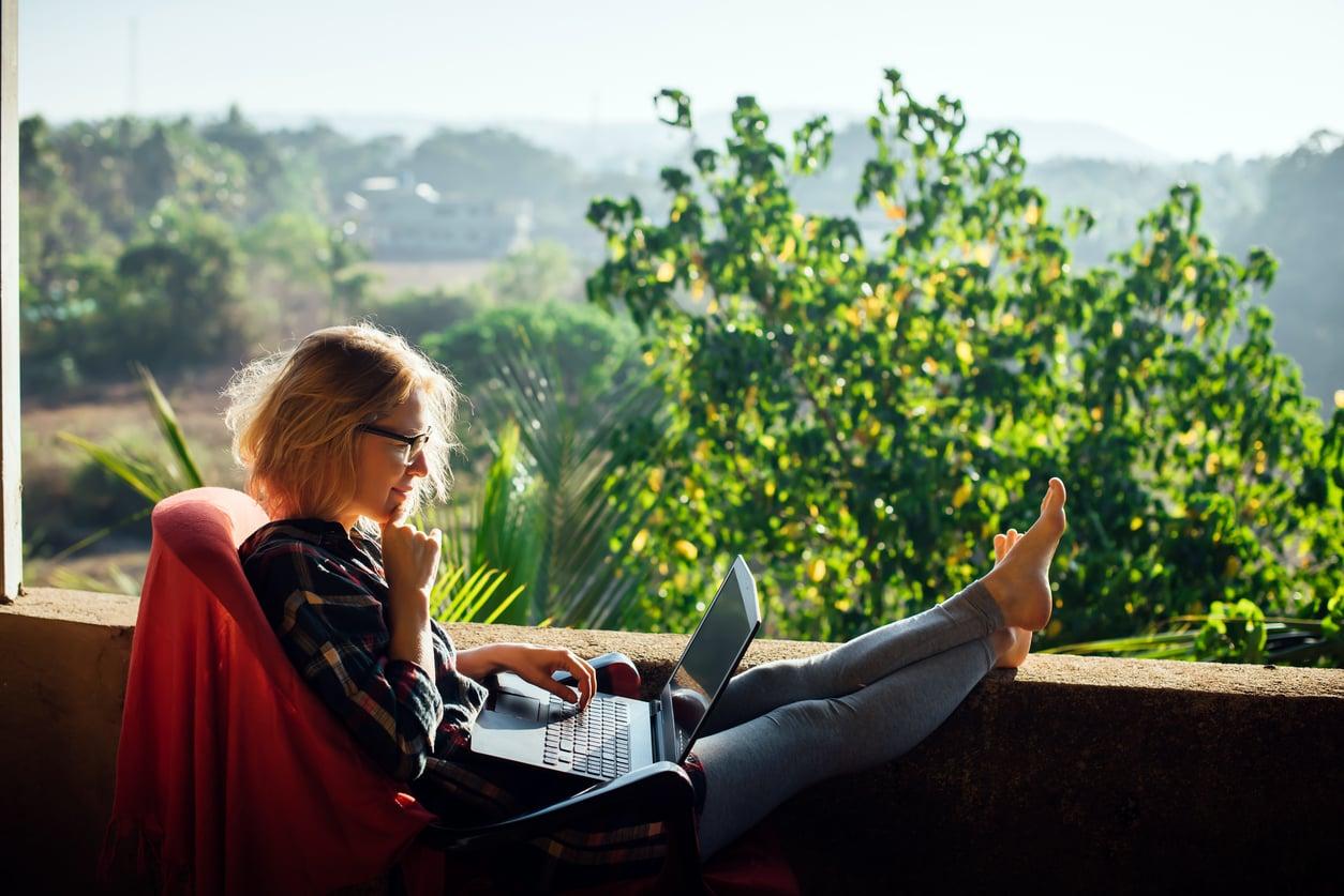 I 4 segni zodiacali più maniaci del lavoro: quelli che controllano le email anche in vacanza — Lifestyle