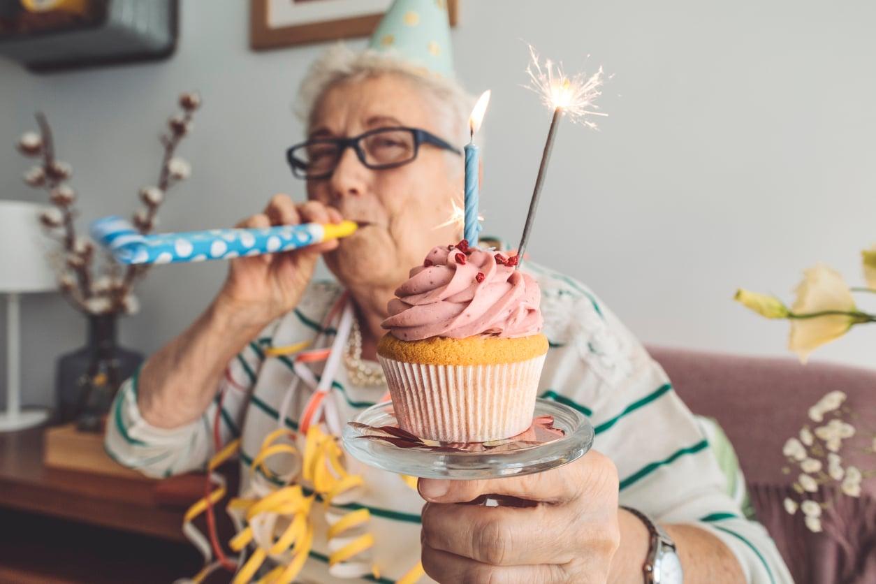 5 hábitos diarios de las zonas azules que pueden darte una vida más larga y feliz — Salud