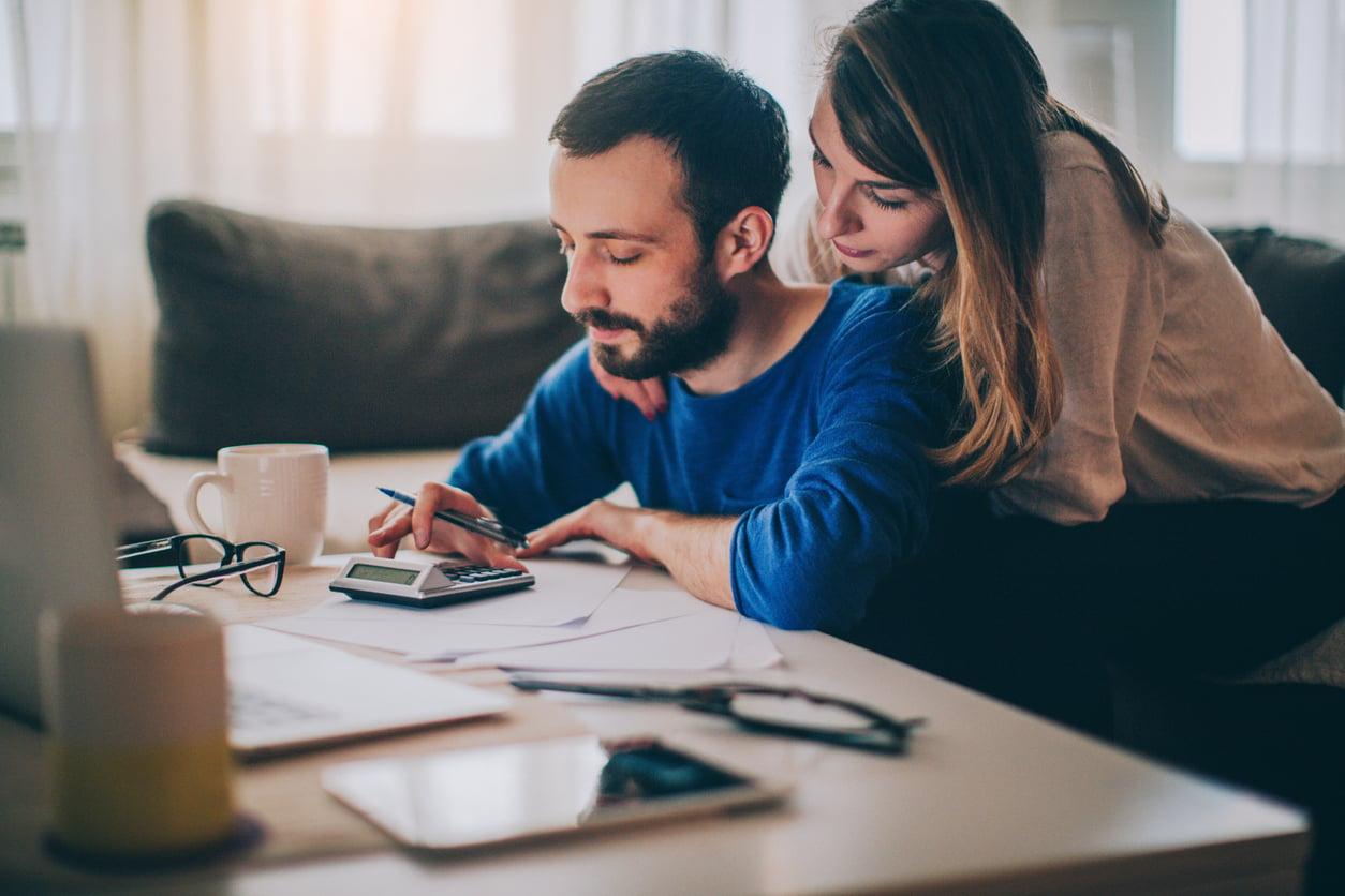 Risparmiatore geniale o disastro finanziario? Come gestisce i soldi il tuo partner in base al mese di nascita — Lifestyle