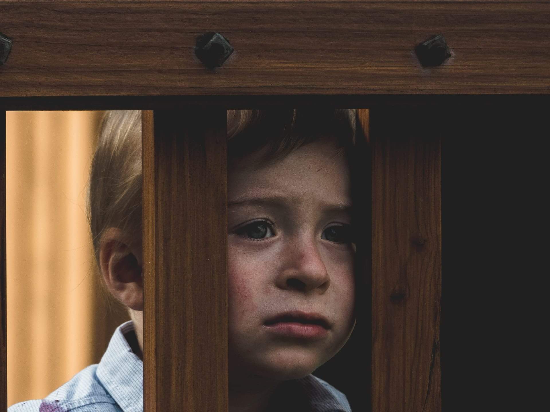 Bambini orfani costretti a balbettare. Esperimenti psicologici terribili — Tempo libero