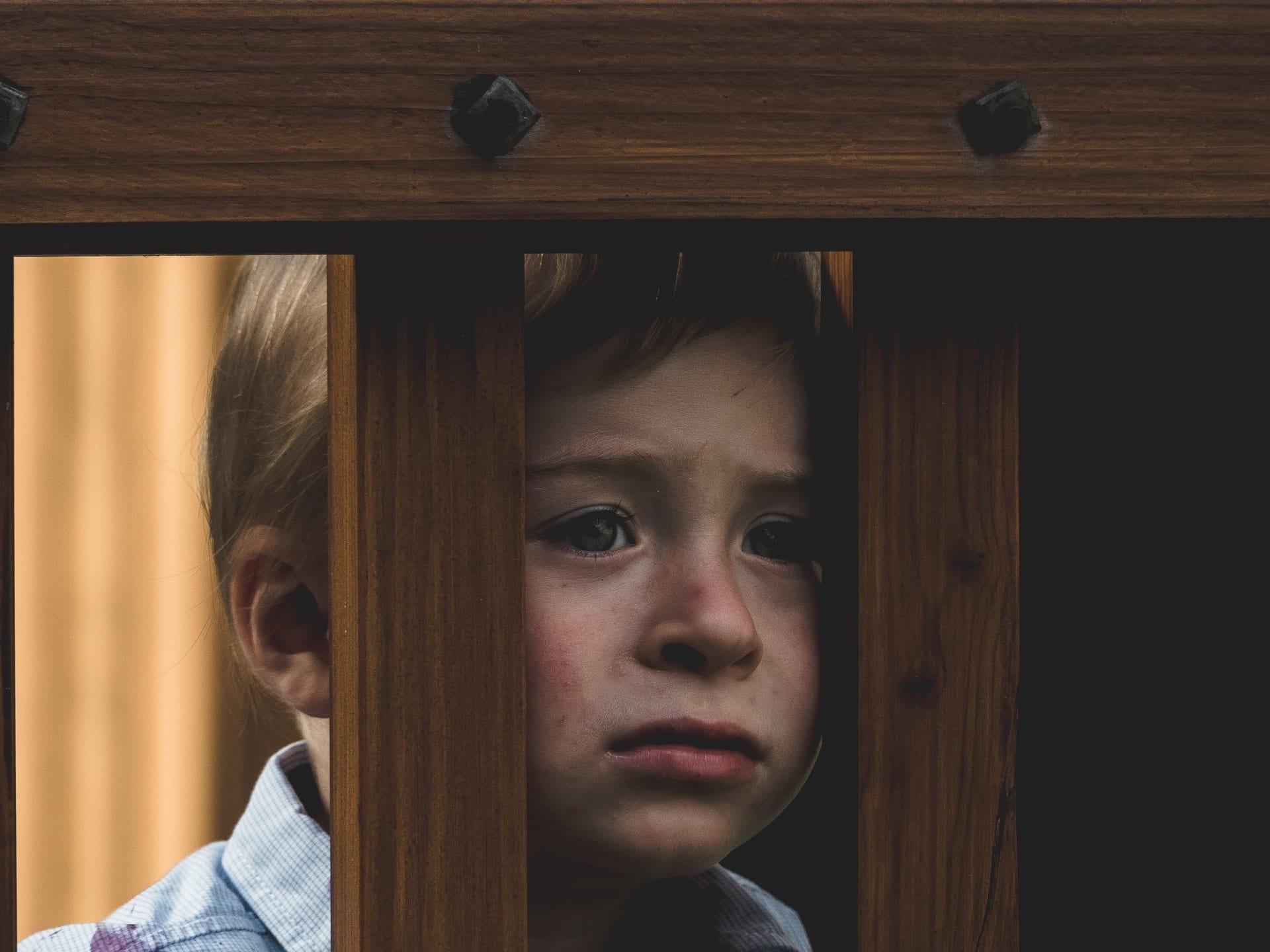 Bambini orfani costretti a balbettare. Esperimenti psicologici terribili — Tempo libero