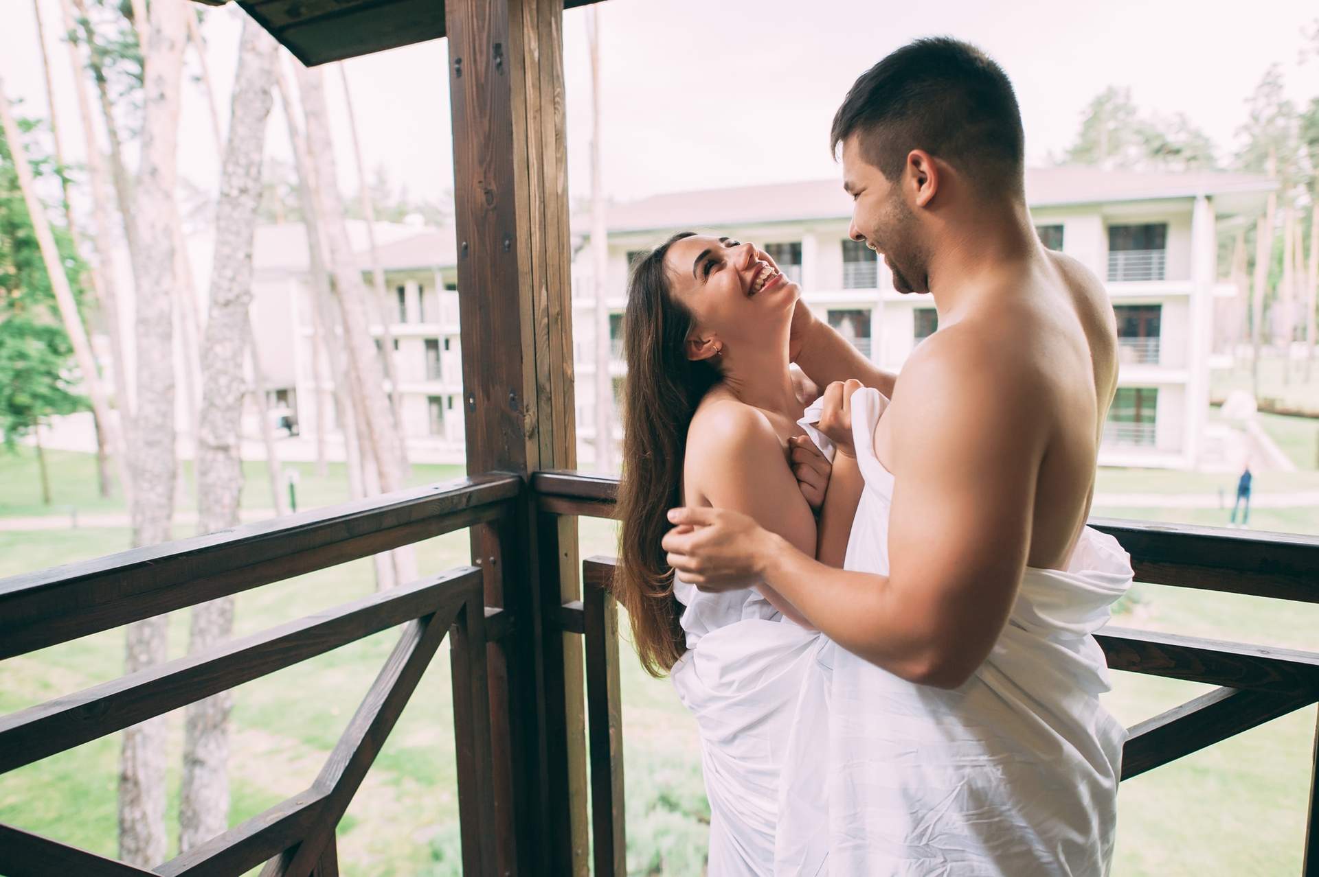 “Pensava che volessi pagarlo per il sesso” - Top 10 storie imbarazzanti — Amore