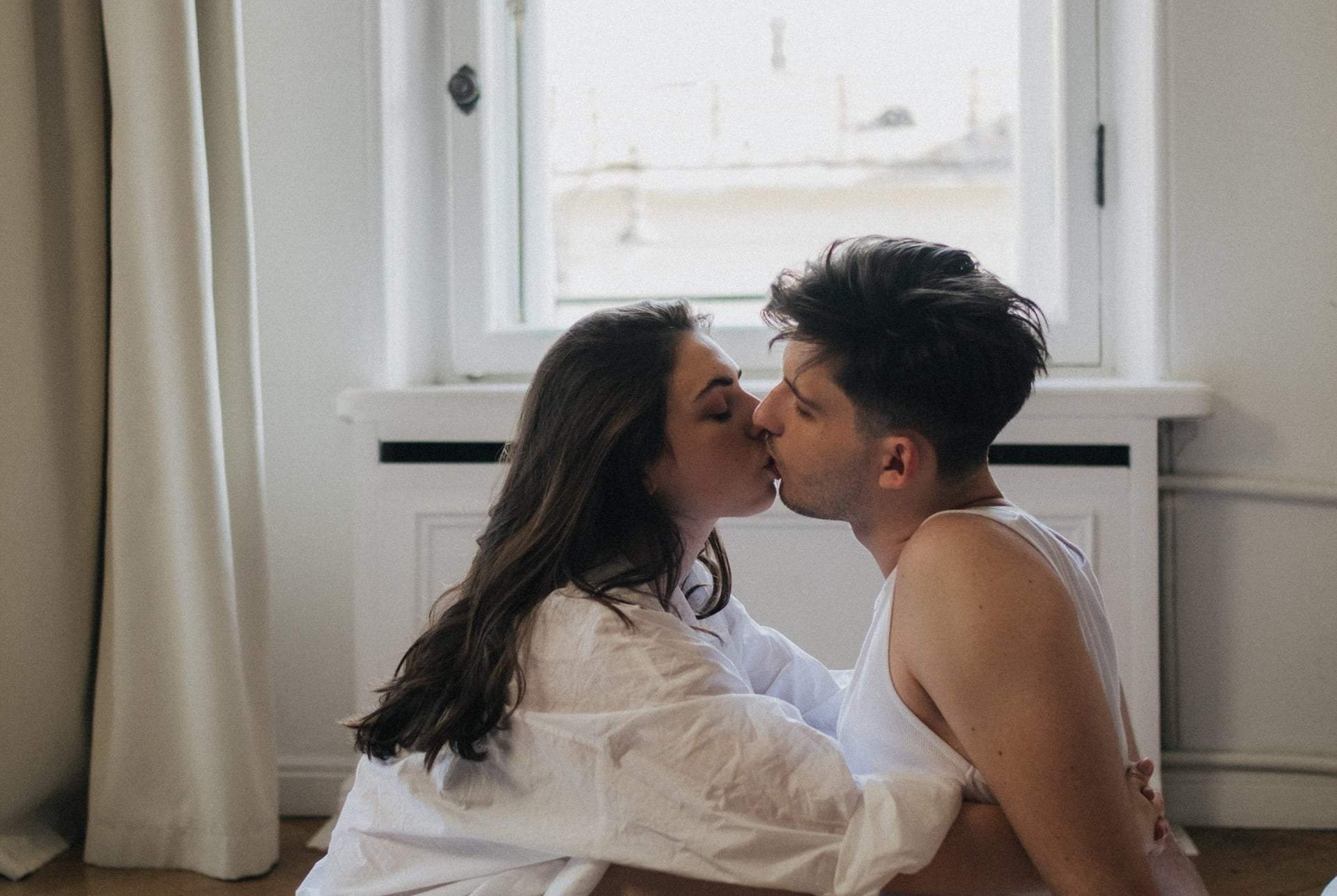 Langage de l'amour : 4 étapes simples pour enfin comprendre ce dont vous avez besoin en couple — Relation