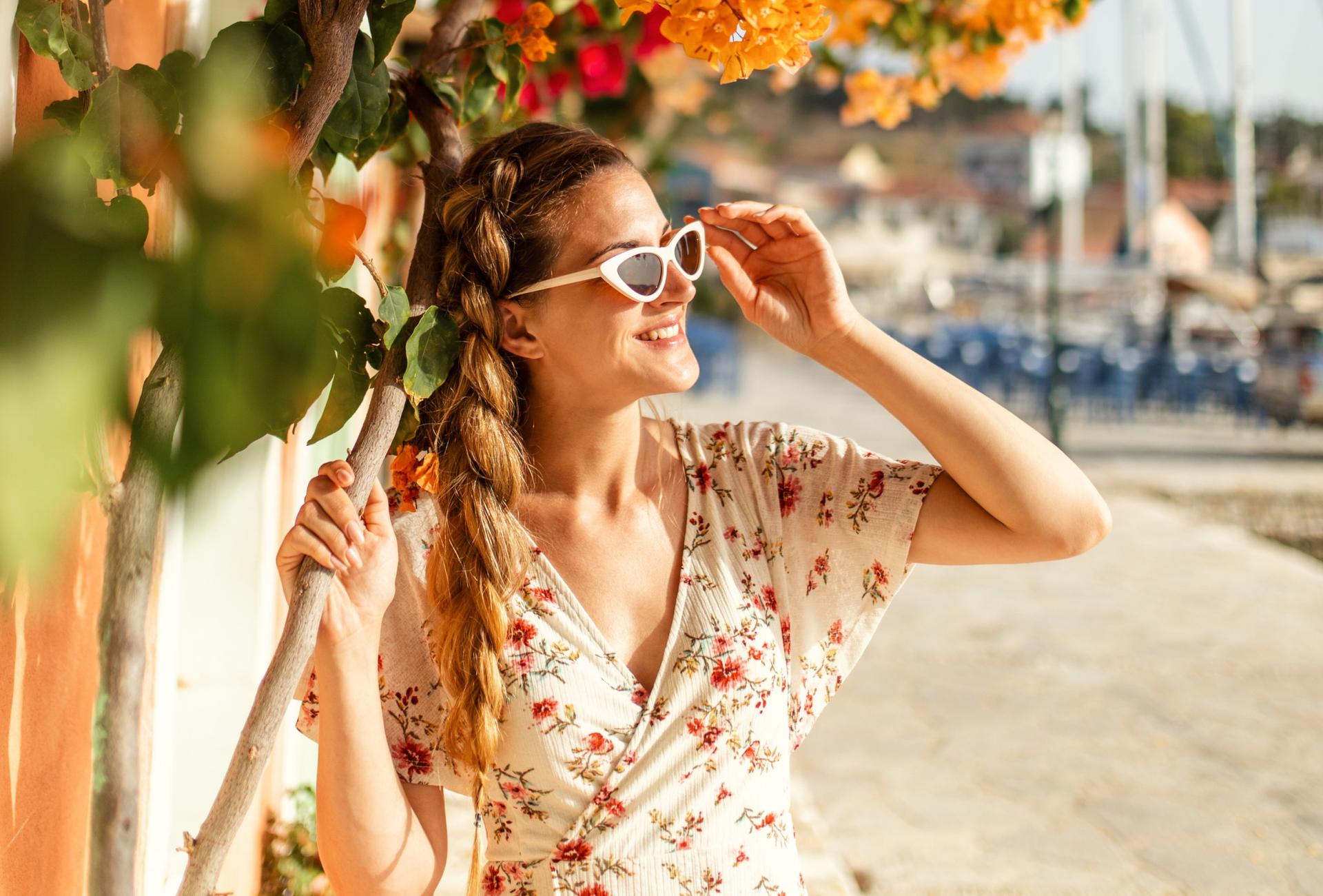 Niente grovigli o fastidi in acqua – 8 acconciature estive — Capelli