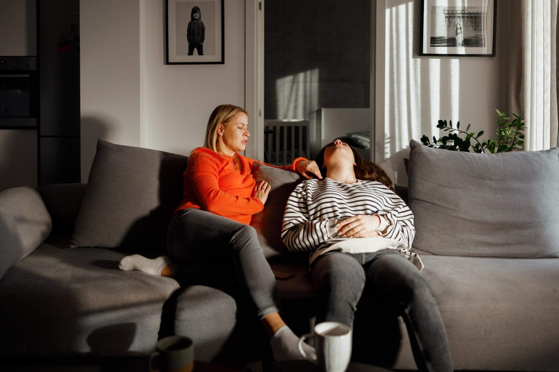 Das passiert mit dir, wenn du von narzisstischen Eltern erzogen wurdest — Familie