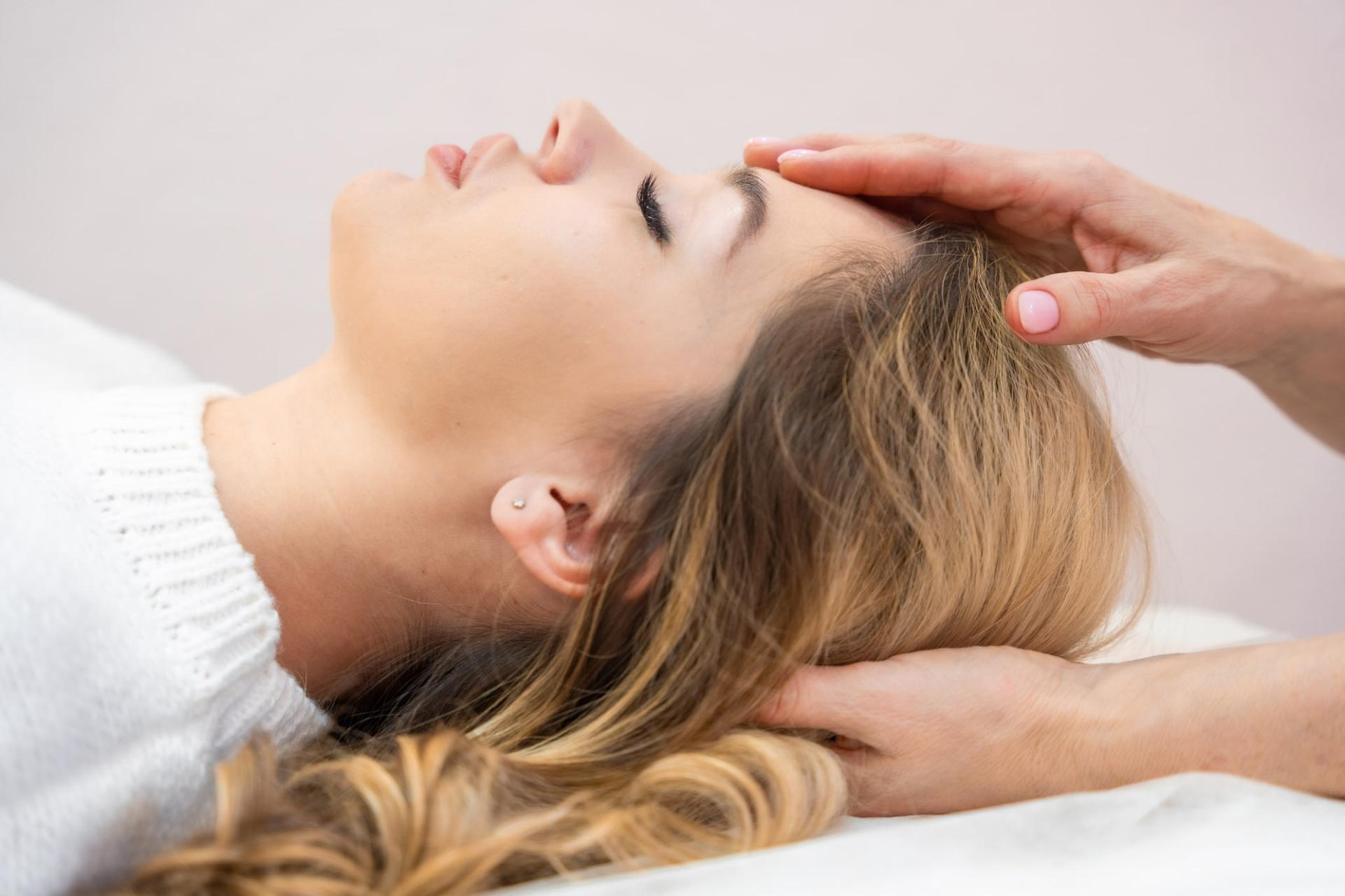 Headache, cramps, back pain? These acupressure points can help — Health