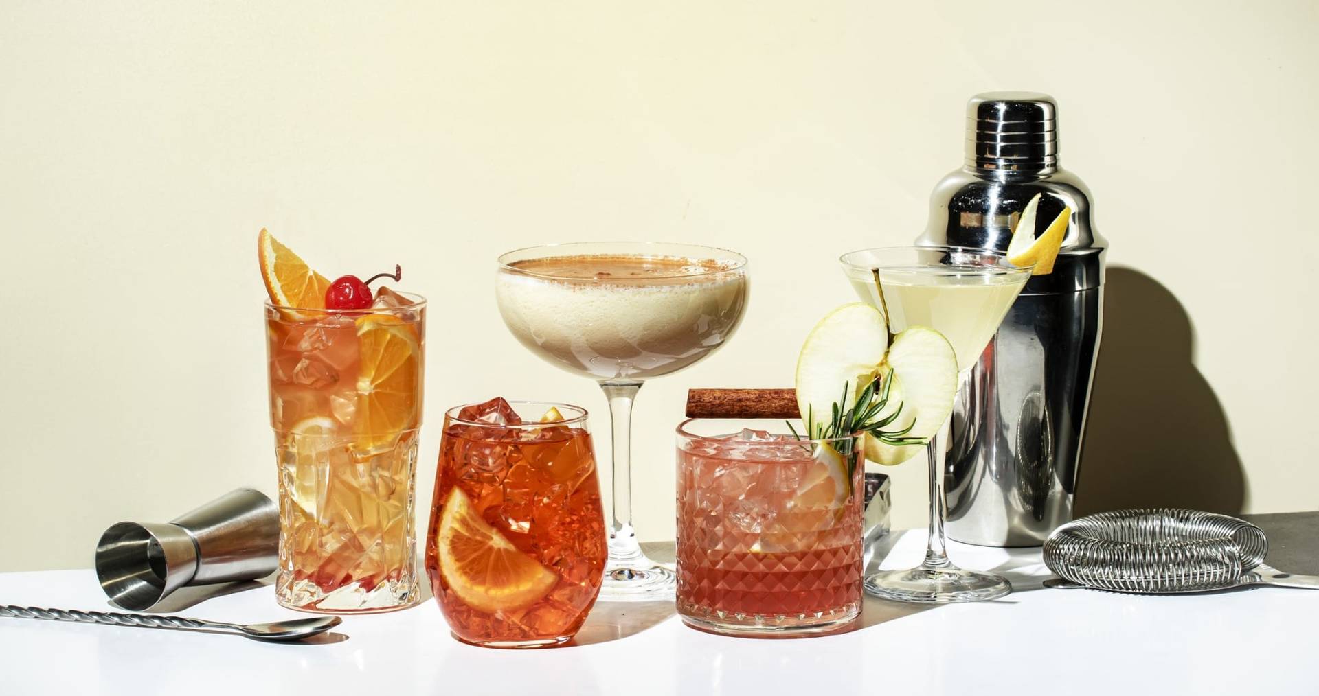 5 Cocktails That’ll Get You Tipsy Fast — Handle With Care!
