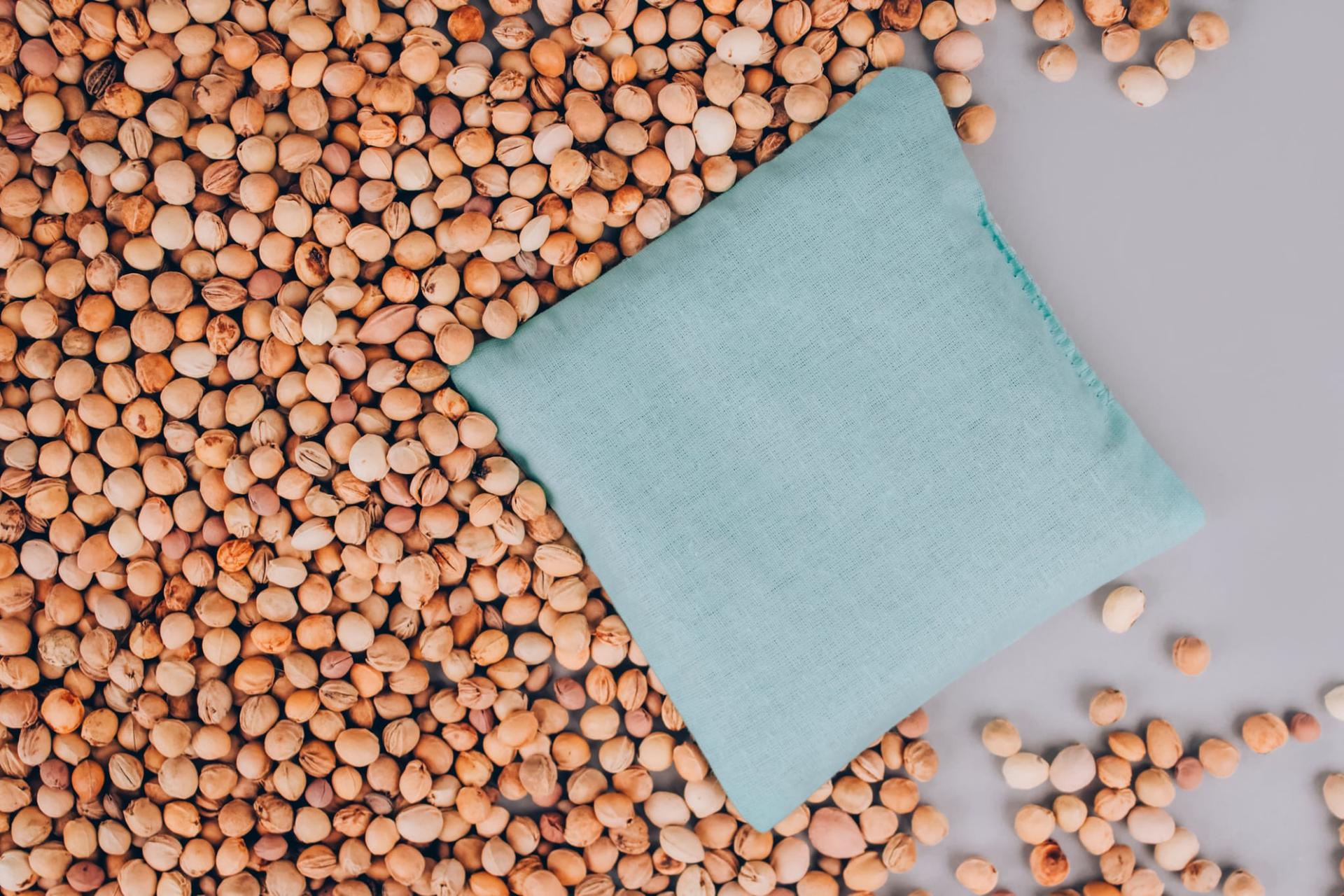 La almohadilla de huesos de cereza que cura con calor y frío. Así puedes hacerla tú mismo — Salud