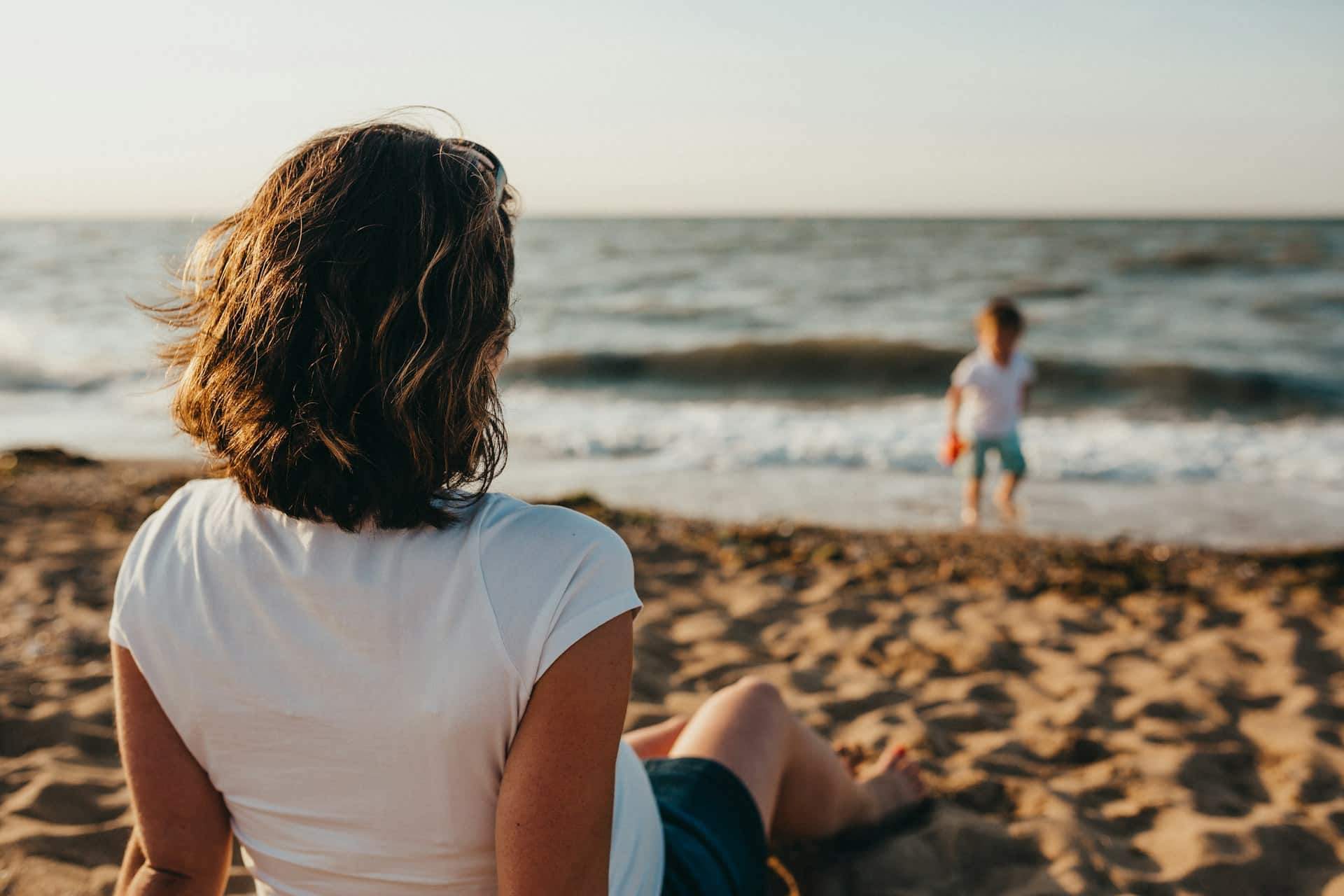 «Mio marito rovina sempre le vacanze» 10 storie in cui molti si riconoscono nel proprio partner — Relazione
