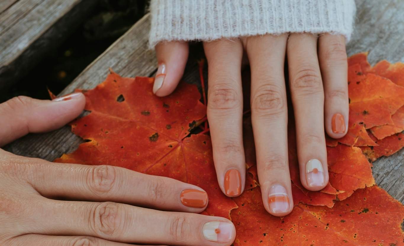 Das solltest du beim nächsten Nageltermin fragen! 10 herbstliche Maniküren, die dir Wärme schenken — Stil