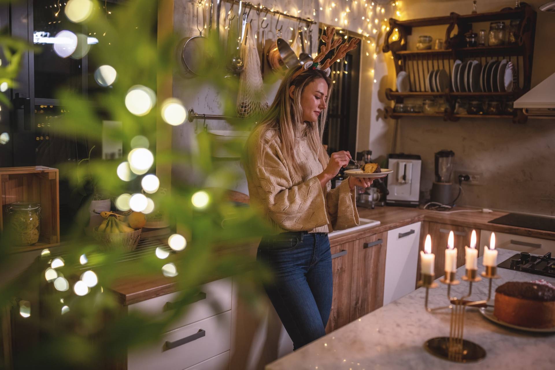Holiday Weight Gain: 5 Easy Tricks to Avoid It