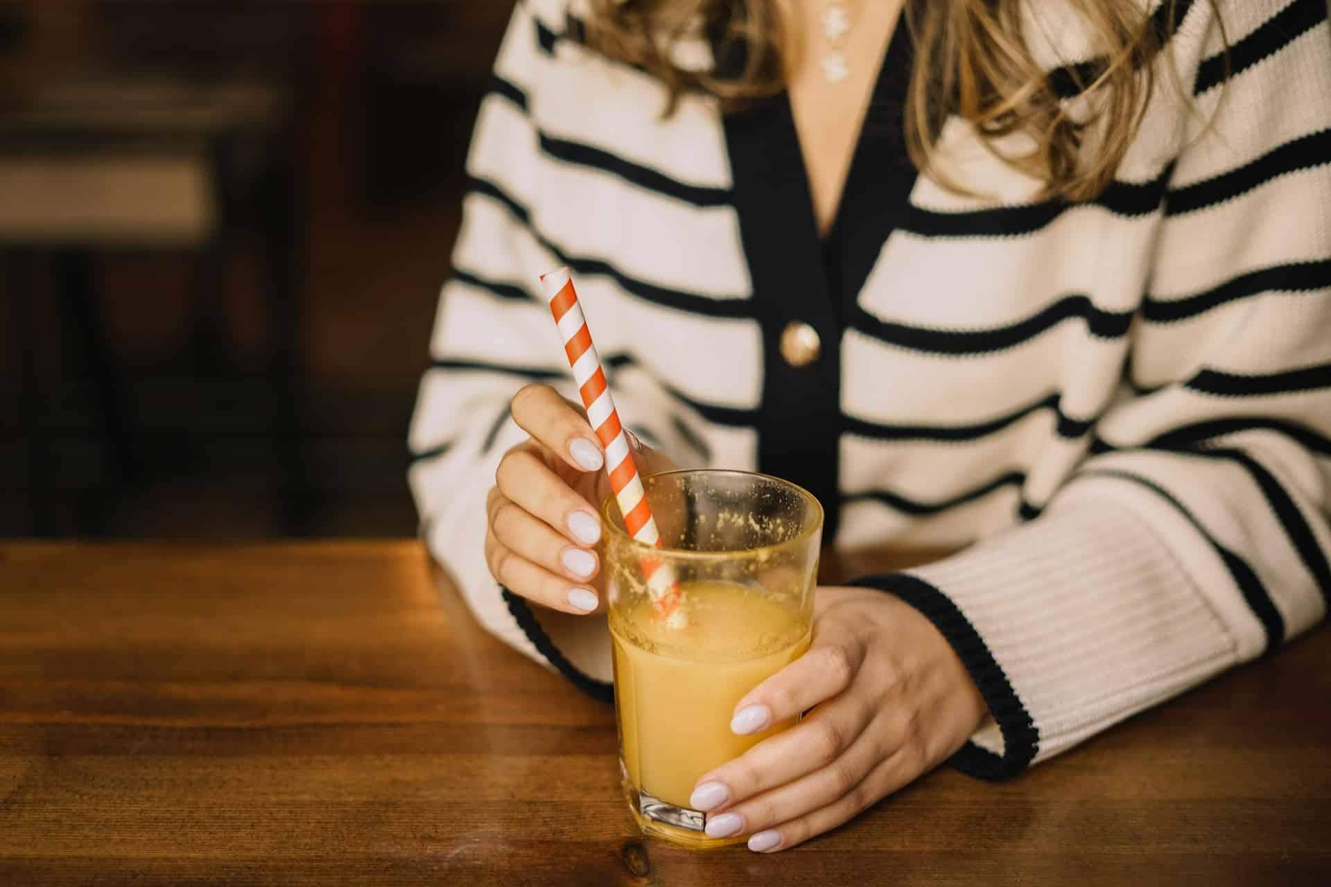 Das passiert mit deinem Körper, wenn du einen Monat lang keinen Alkohol trinkst — Gesundheit