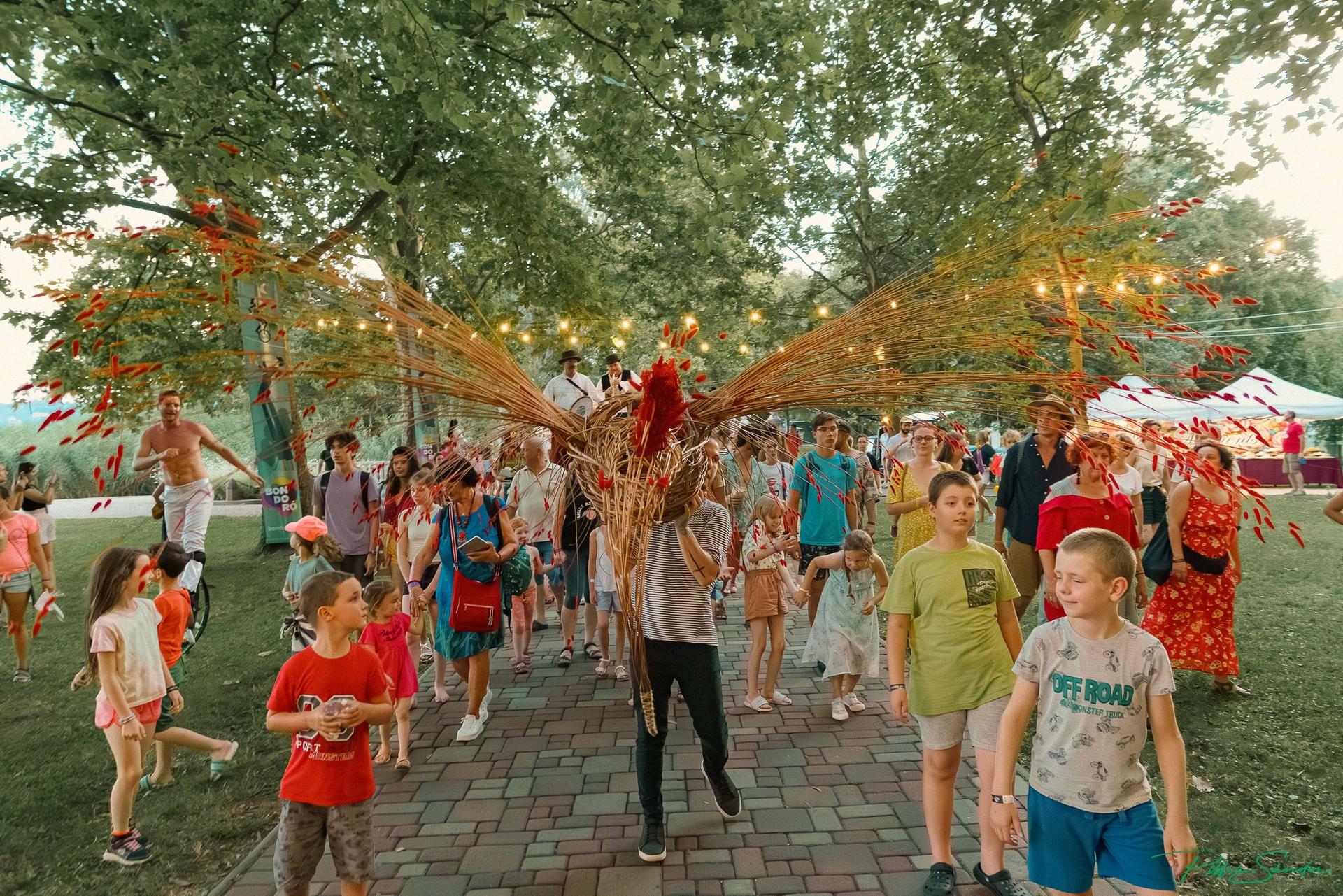 Le festival Bondoró à Balatonalmádi vous invite avec des programmes colorés et gratuits — Loisirs