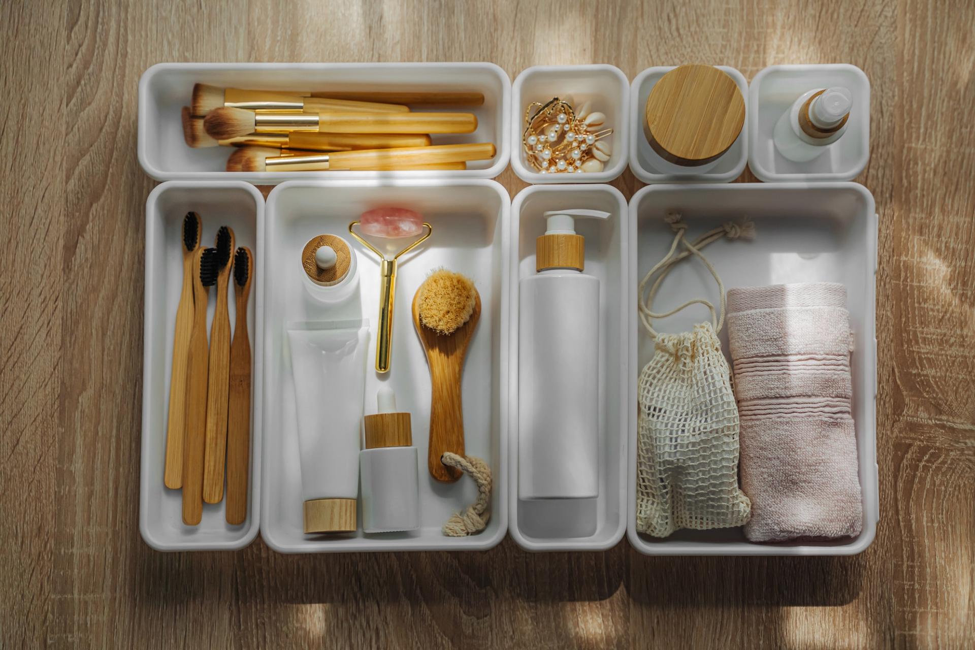 Comment organiser ton armoire de salle de bain pour que ce soit un plaisir de l’ouvrir — Ménage