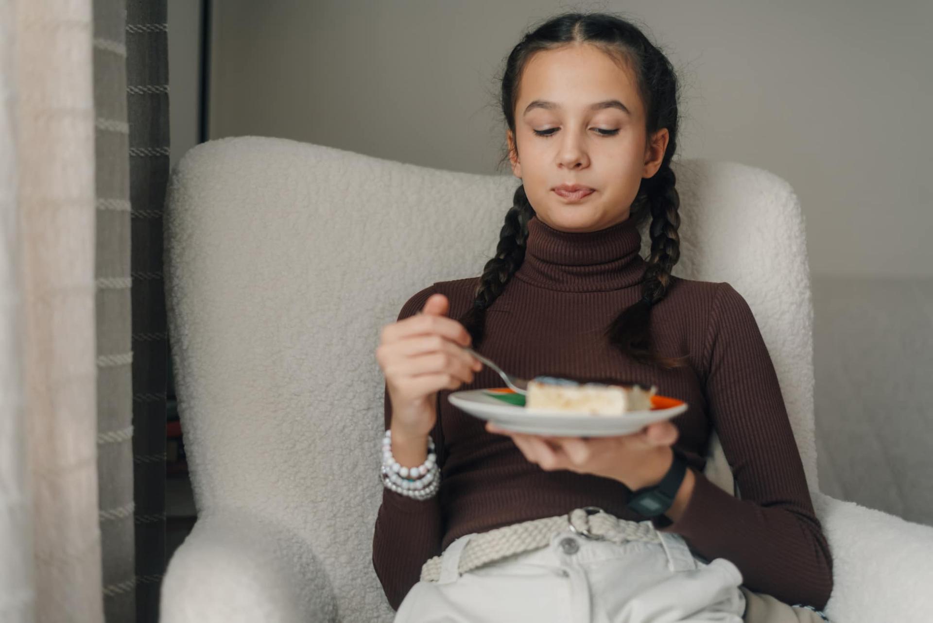 I Want My Daughter to Eat Healthy — But Not Fear Food — Family