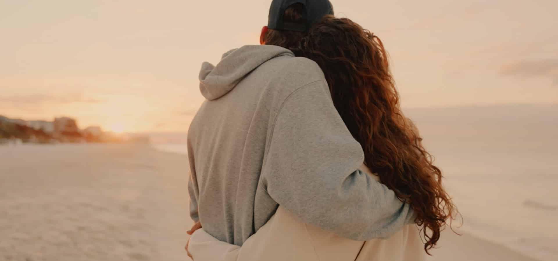 Der rote Faden des Schicksals: So findest du damit deine wahre Liebe — Lebensstil