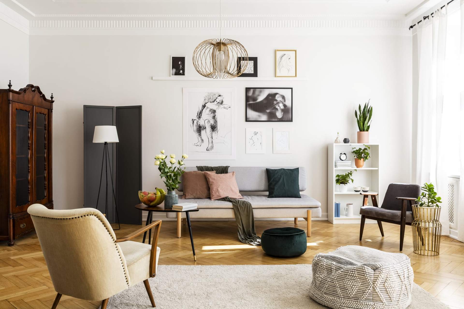 So wird deine Galerie-Wand einzigartig und stylisch – 5 Profi-Tipps — Deko