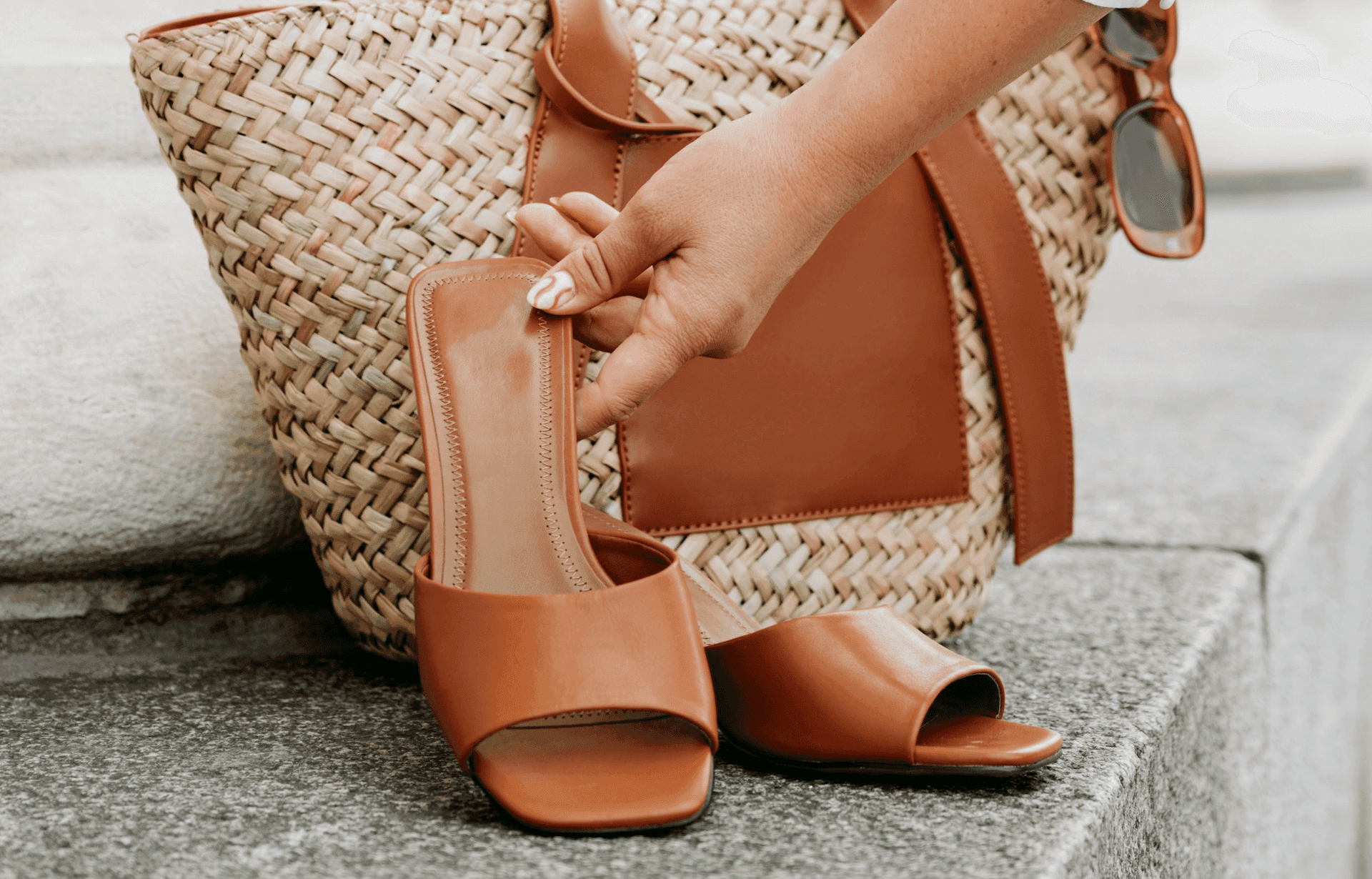 Prête pour la canicule : on a déniché les meilleures sandales en magasin !