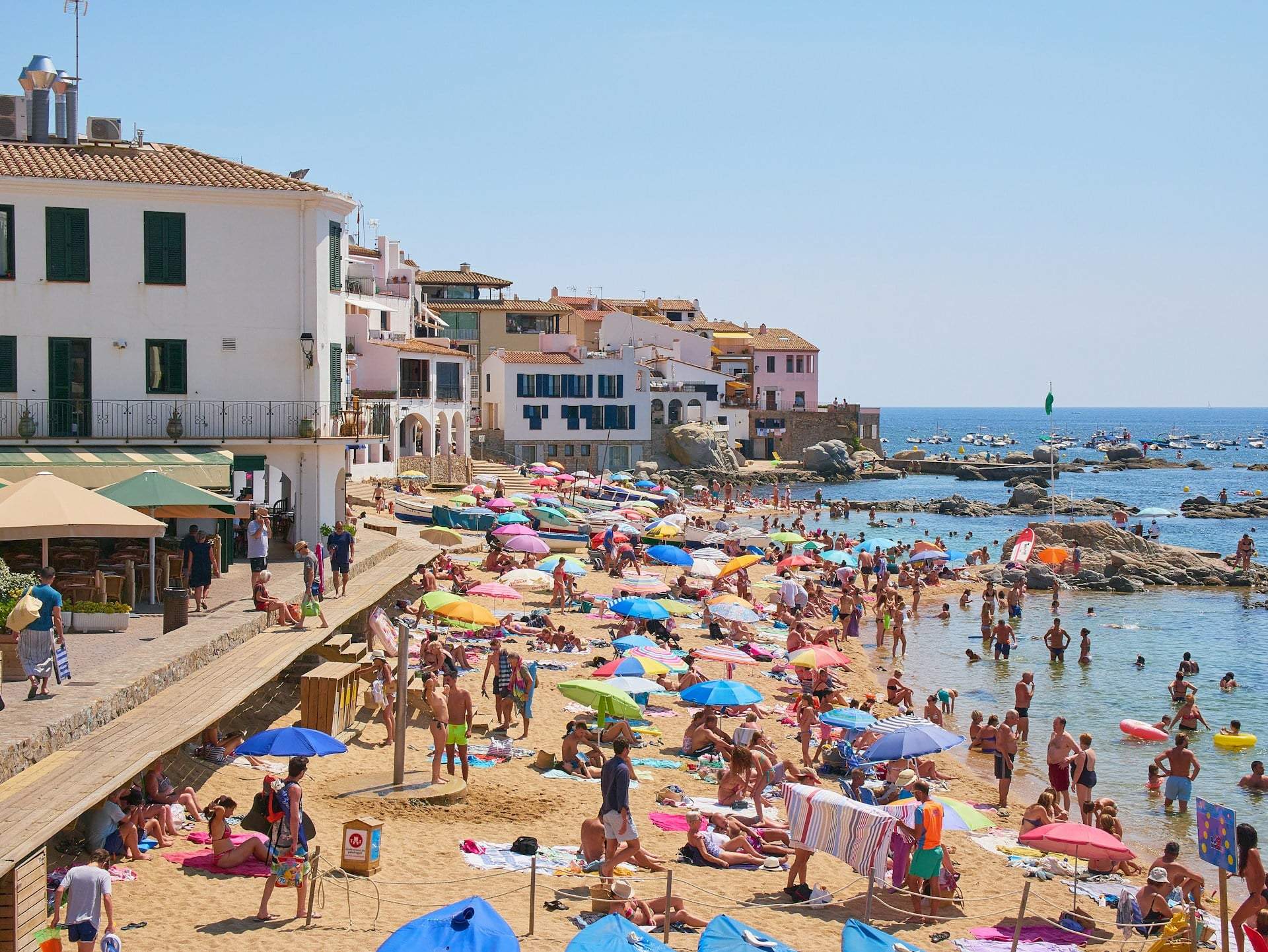 On part en vacances et on passe la moitié de la journée à l'hôtel. Voilà pourquoi — Loisirs
