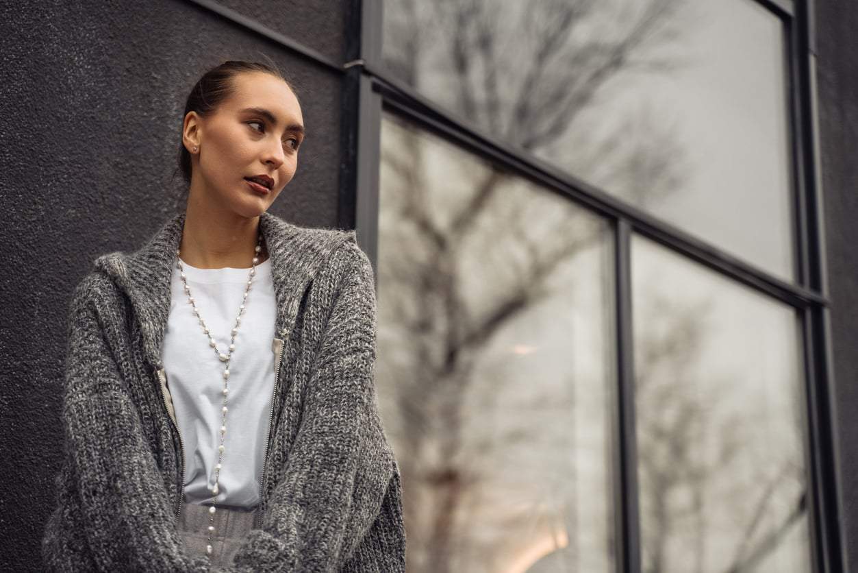 Quand quelqu’un utilise ces mots, c’est souvent un signe d’anxiété cachée — Mode de vie