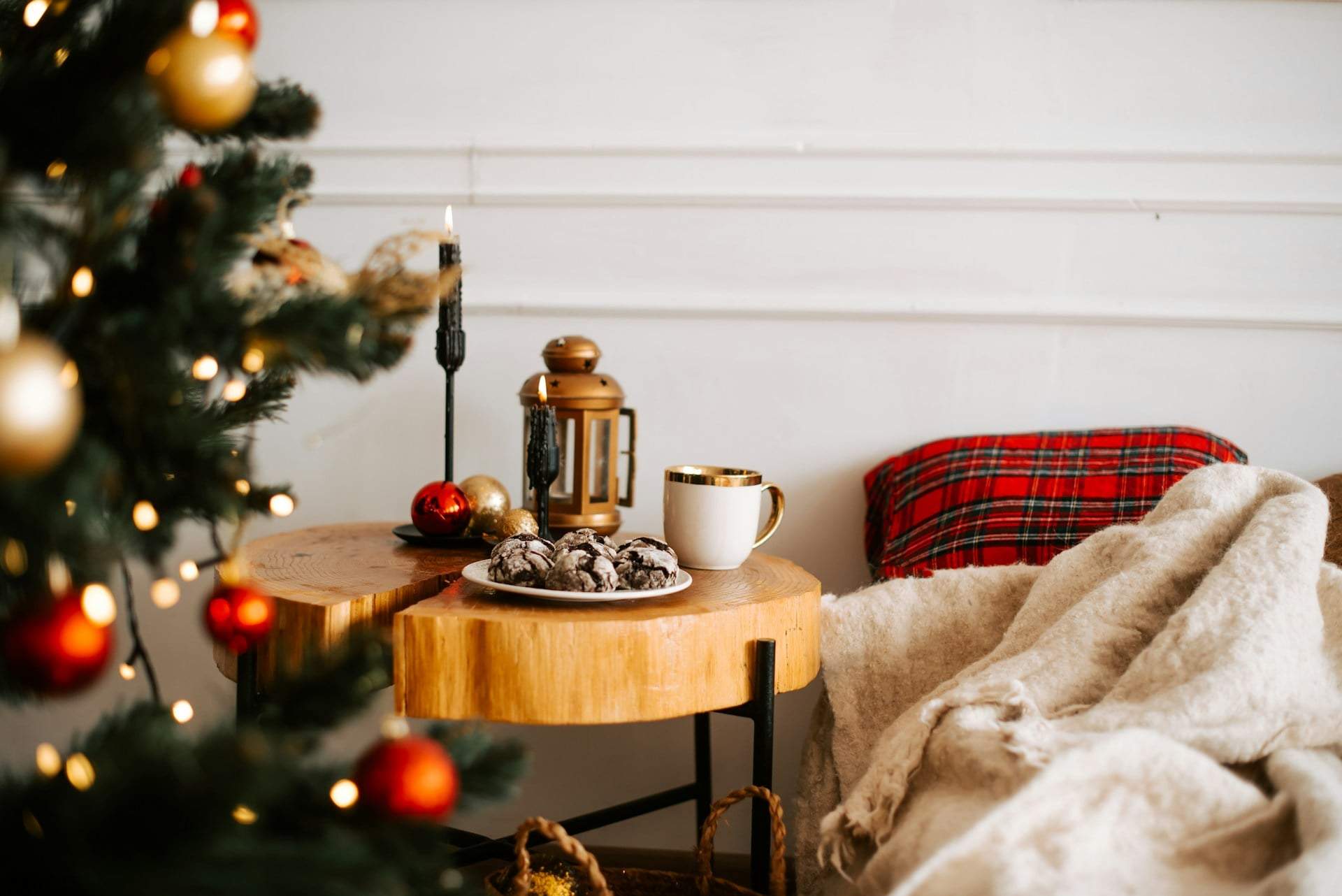 Diese 3 Farbwelten bestimmen in diesem Jahr die Weihnachtsdekorationen für dein Zuhause — Deko