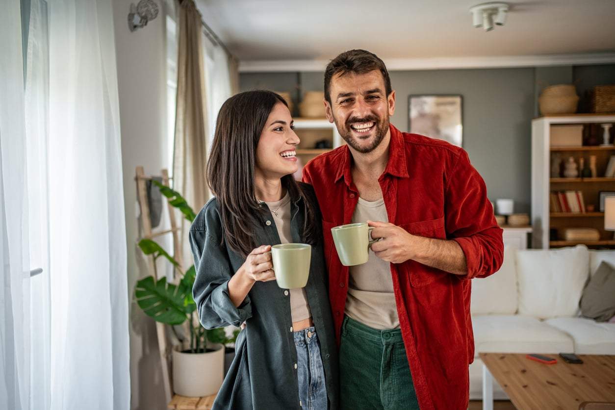 7 señales sutiles de que alguien está realmente presente emocionalmente contigo — Estilo de vida