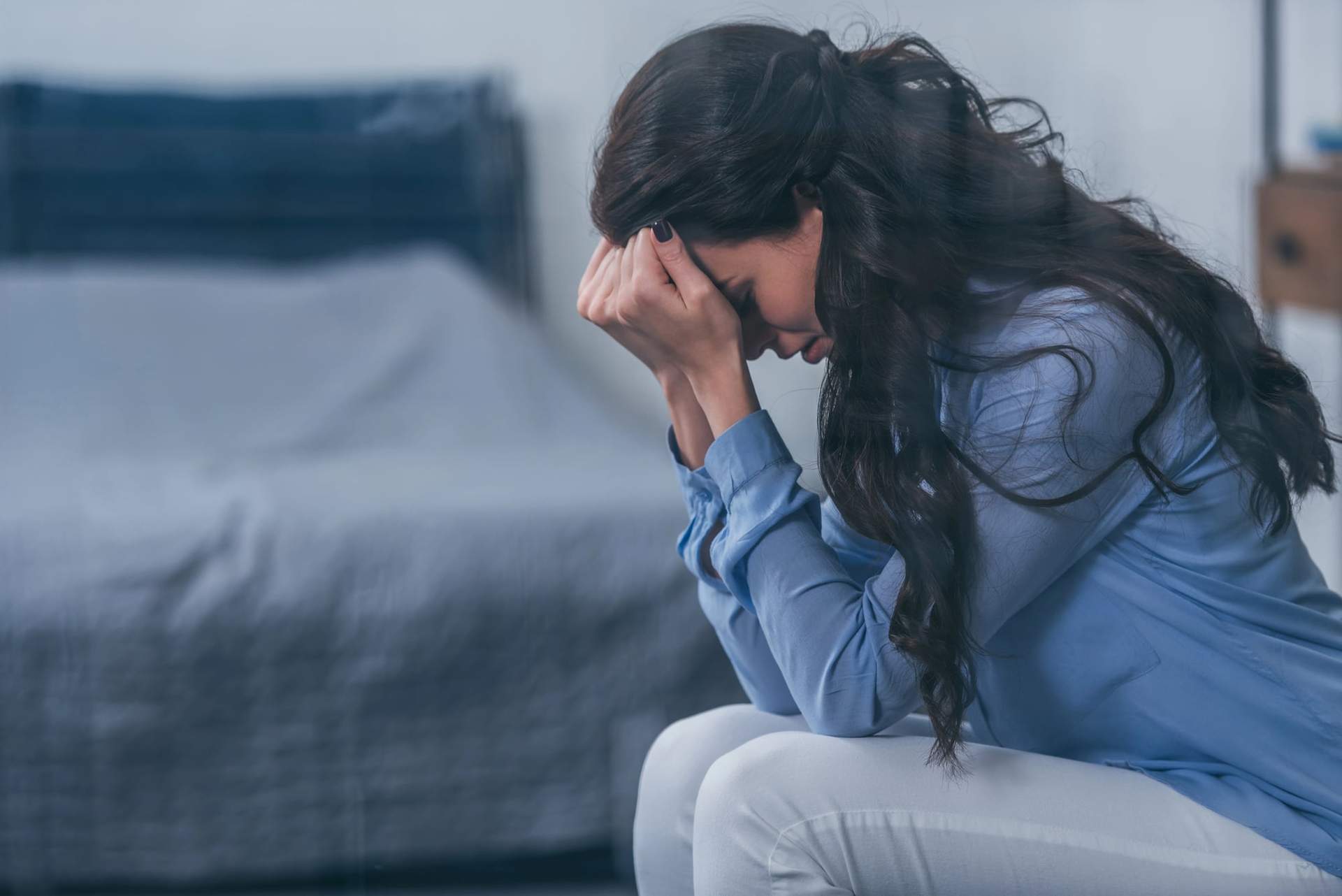 Señales dolorosas que te indican que tu chico ya no planea un futuro contigo — Relación