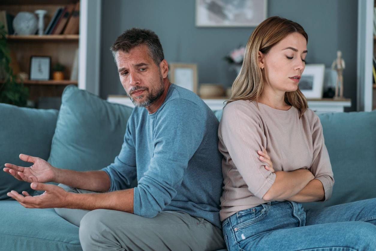 3 frasi non dette che lentamente possono rovinare una relazione