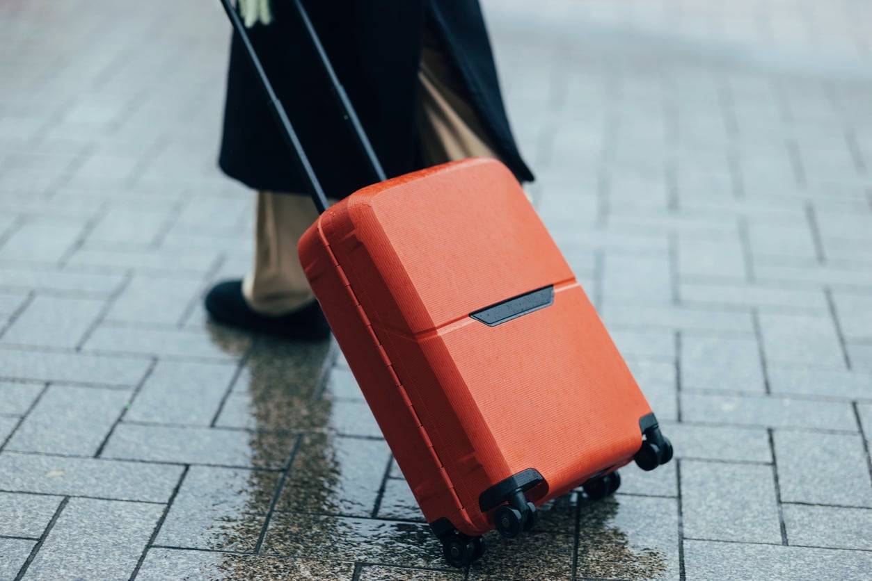 Ta valise est plus sale qu’une lunette de WC – Voici comment y remédier