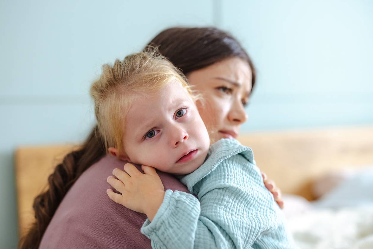 « Ma fille a dit à la maîtresse que j’avais abandonné la famille, alors que j’étais juste chez mamie à la campagne. » - 10 histoires drôles sur les enfants dramatiques