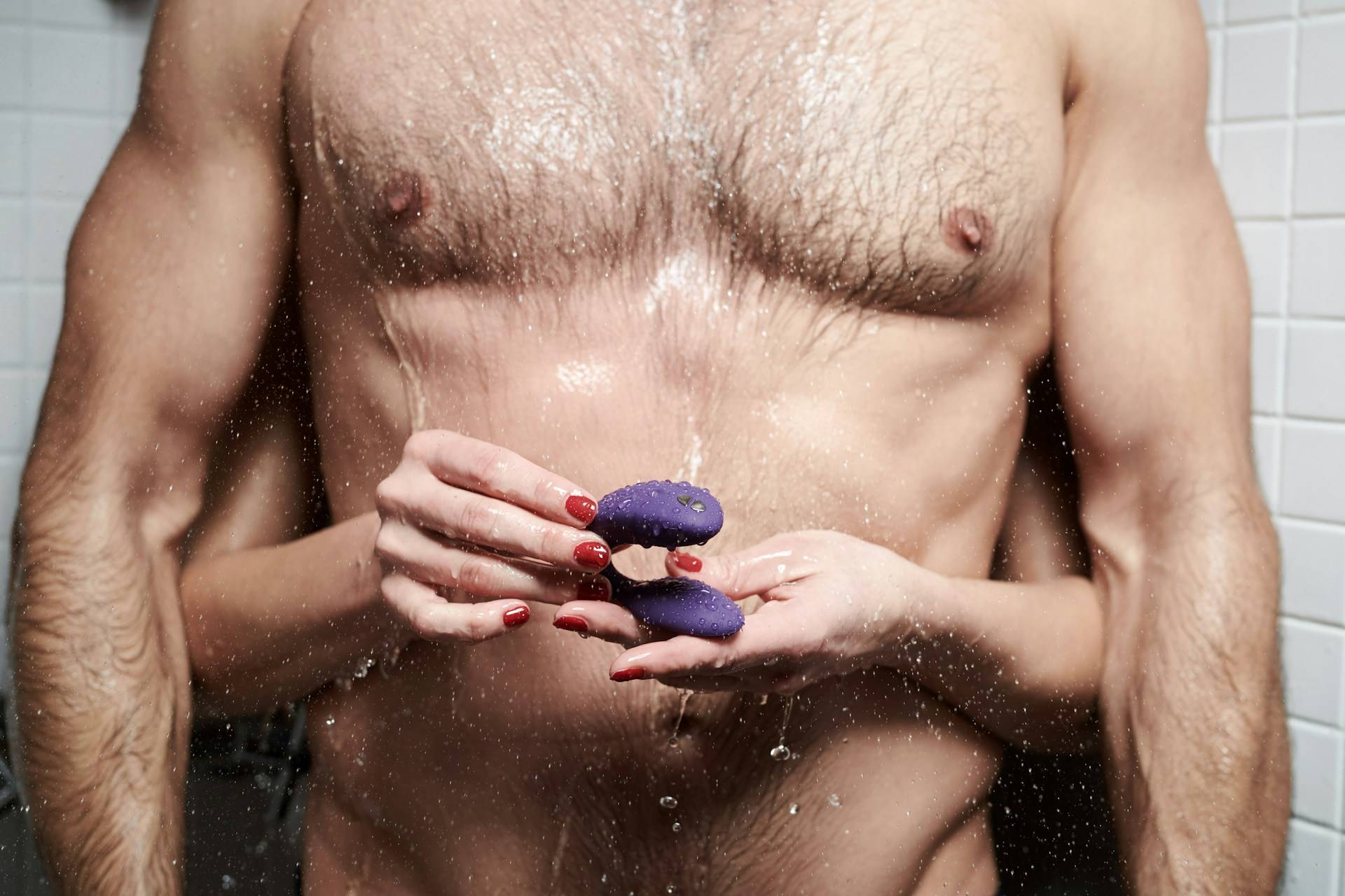 7 Things Men Secretly Love in Bed
