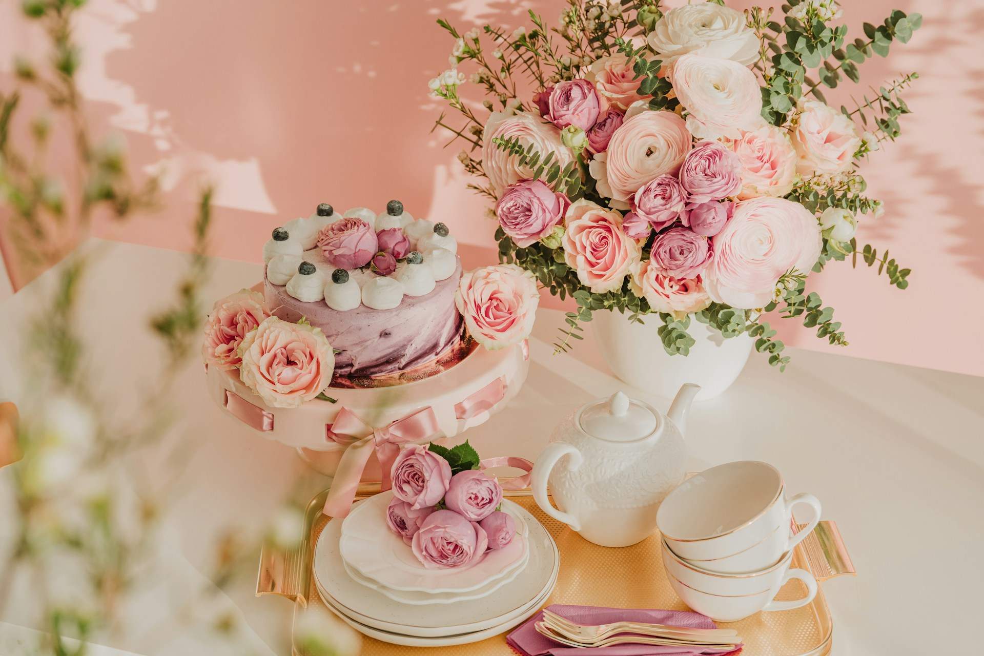 Il cake stand reinventato: non potrai resistere a queste decorazioni pasquali — Arredo