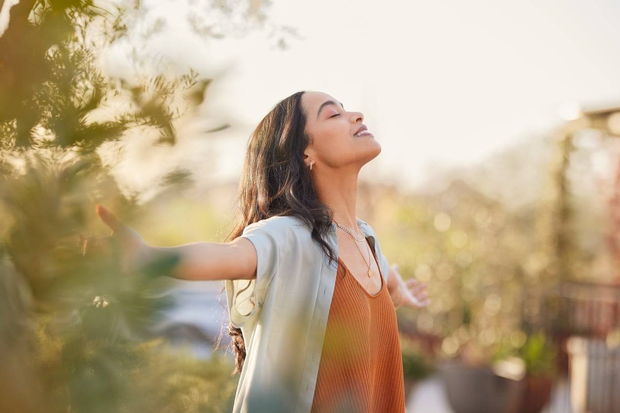 10 Thoughts to Help You Live More Gratefully Every Day