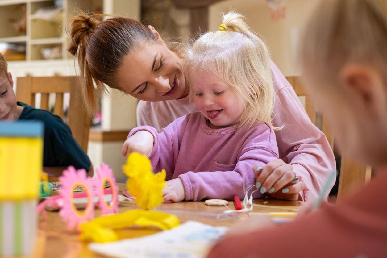 7 Easy DIY Easter Decorations to Make with Kids