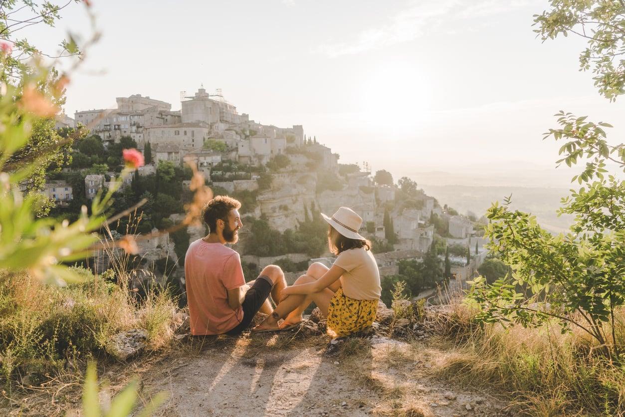 Cosa ti aspetta in amore a maggio 2026, segno per segno — Lifestyle