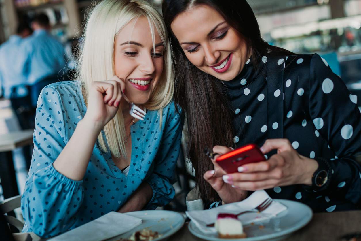 Freundschaft schützt dein Herz – und das ist wissenschaftlich bewiesen — Gesundheit