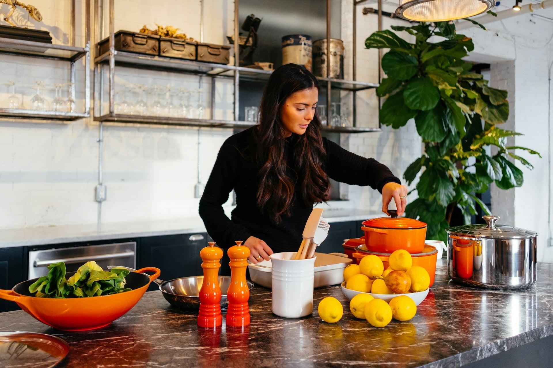 Save hours in the kitchen every week with these 6 simple meal prep staples — Lifestyle