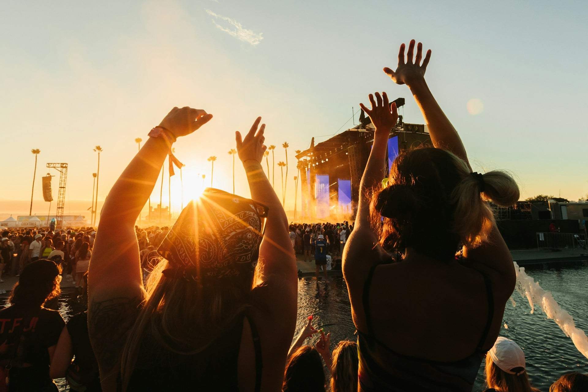 Sommer-Liebeshoroskop: Diese 4 Sternzeichen treffen ihre große Liebe in der Festivalsaison — Lebensstil