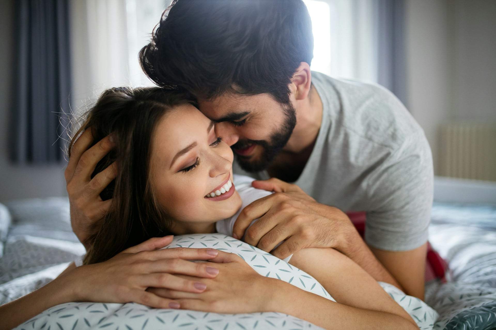 «Sposa solo un uomo con cui hai questa cosa» — Il segreto che rende un matrimonio davvero indissolubile — Relazione