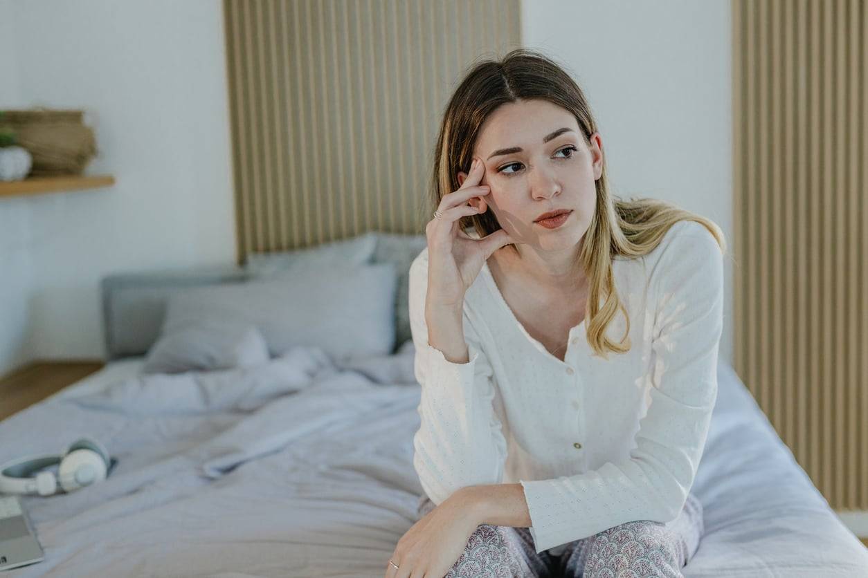 6 signs your attachment style was shaped by your childhood — and what it means for your relationships