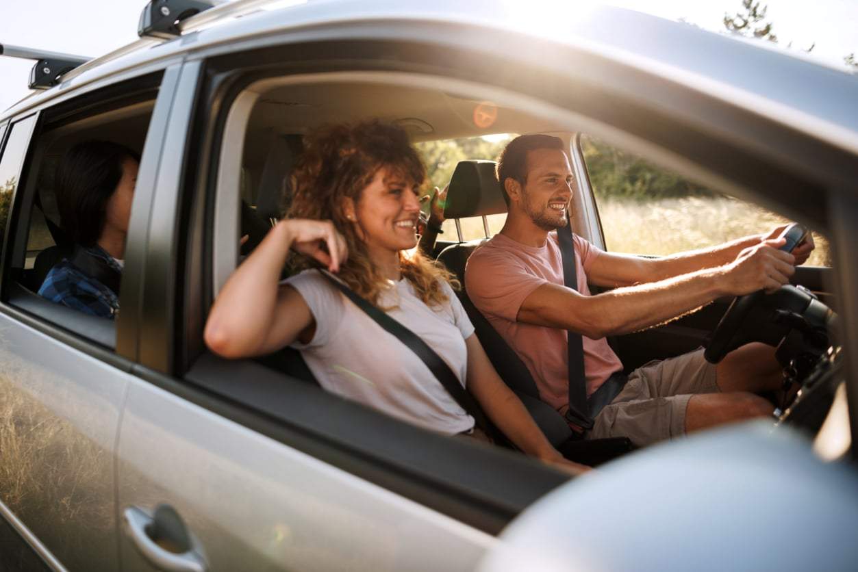 ¿Alquilas un coche en vacaciones? Estos 4 errores pueden costarte muy caro — Ocio