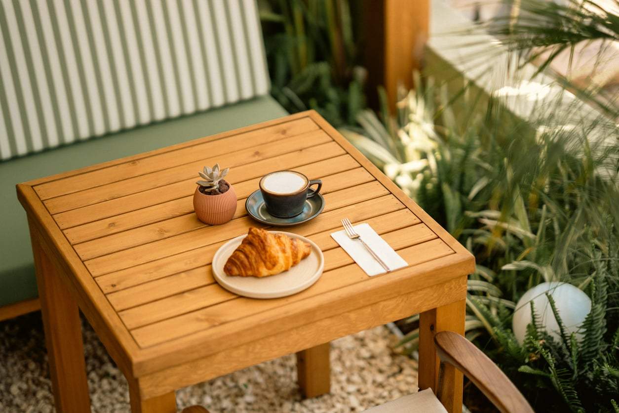 5 idées déco pas chères pour transformer votre balcon en café méditerranéen — Jardin et terrasse