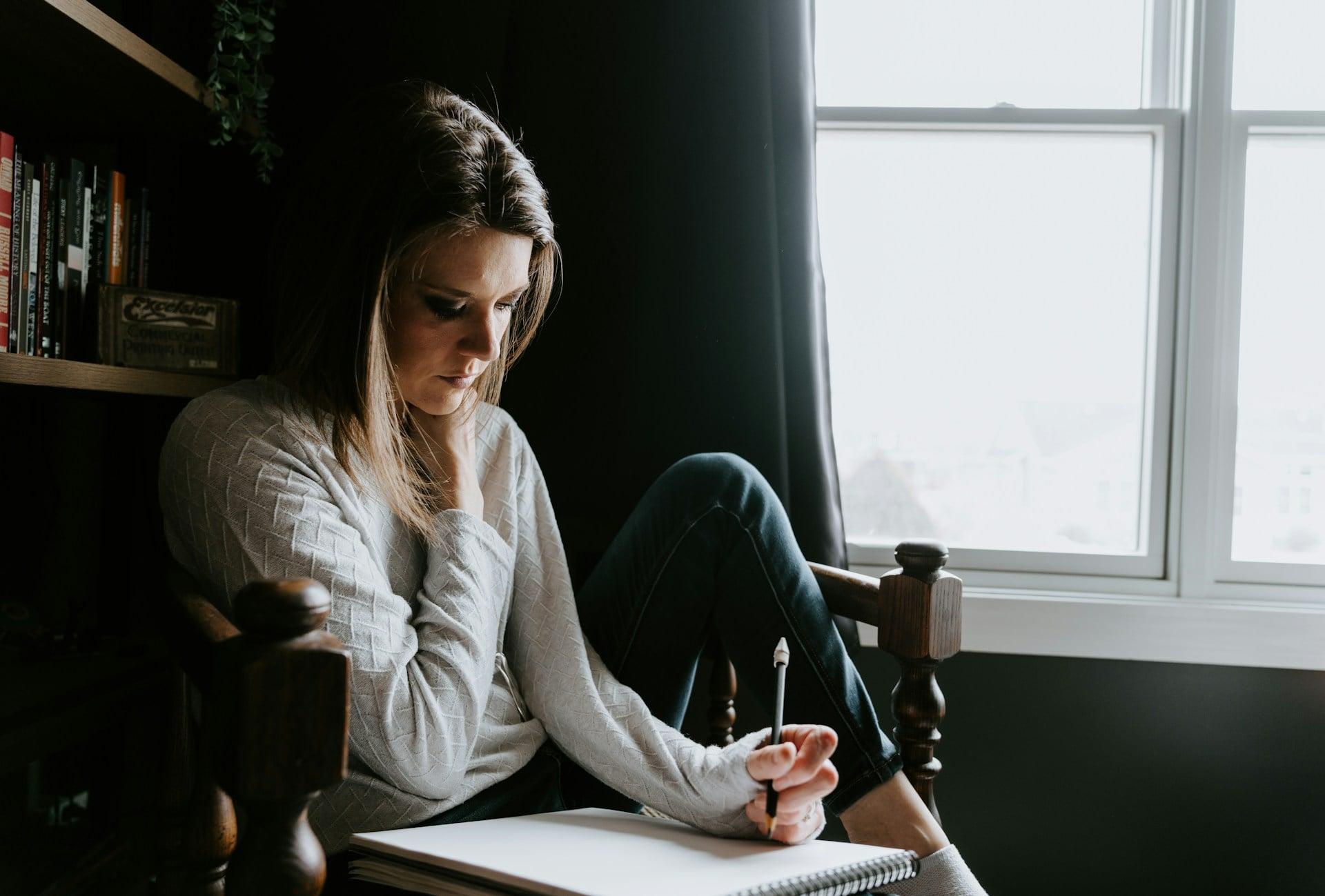 « Je suis introverti » : l'excuse que trop de gens utilisent pour masquer leur anxiété sociale — Santé