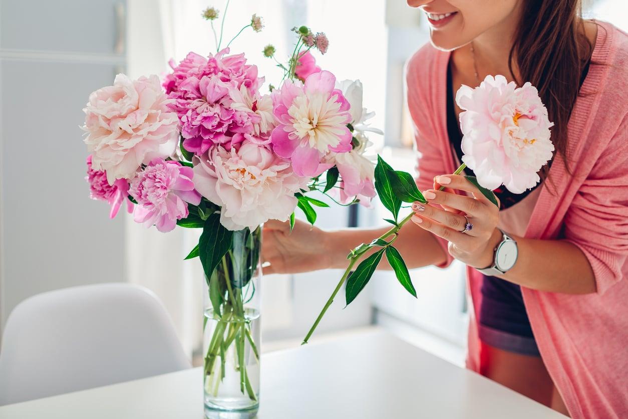 Why You Should Buy Yourself Flowers — No Occasion Needed — Decor