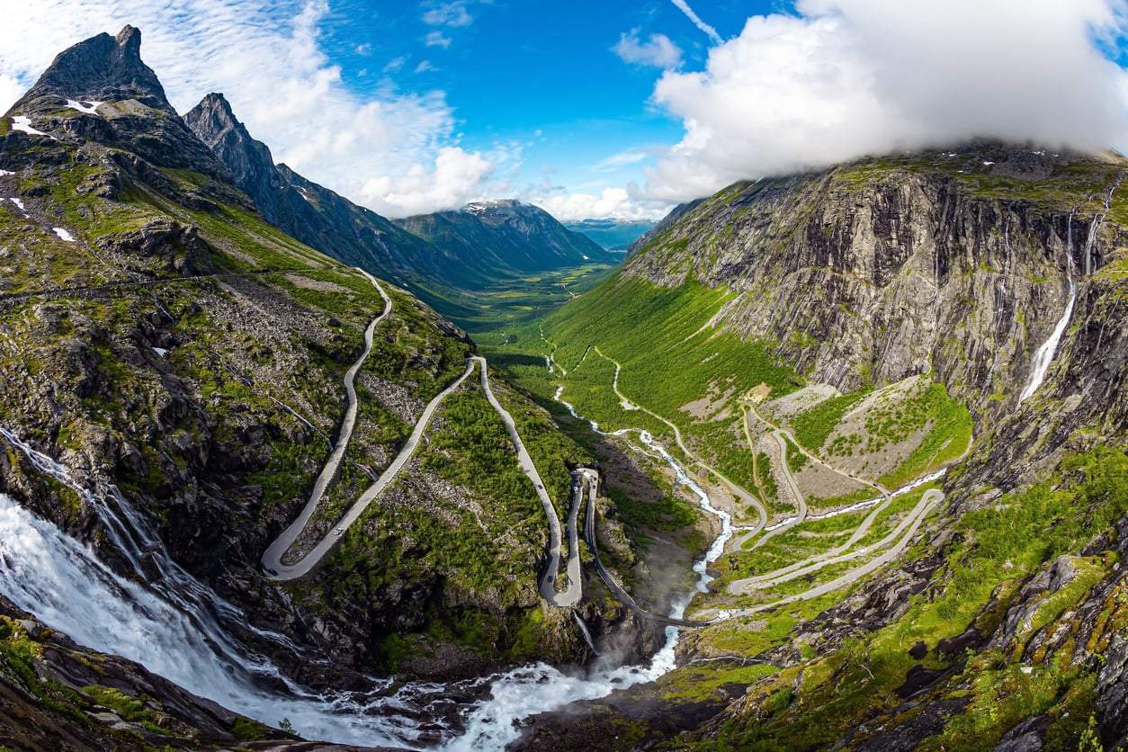 Jenseits der Transfagarasan: 3 atemberaubende Panoramastraßen in Europa, die du einmal im Leben fahren musst — Freizeit