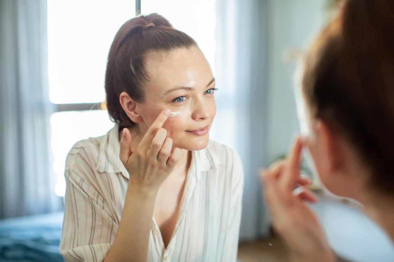 Why regular sunscreen isn't enough for the skin around your eyes — Face