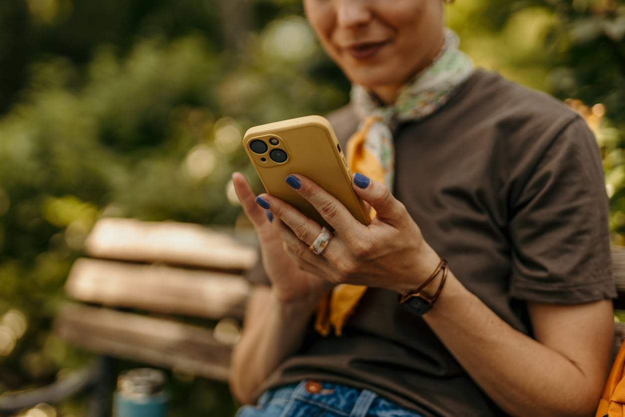 Googling your date before you meet? It could be quietly killing the romance — Relationship