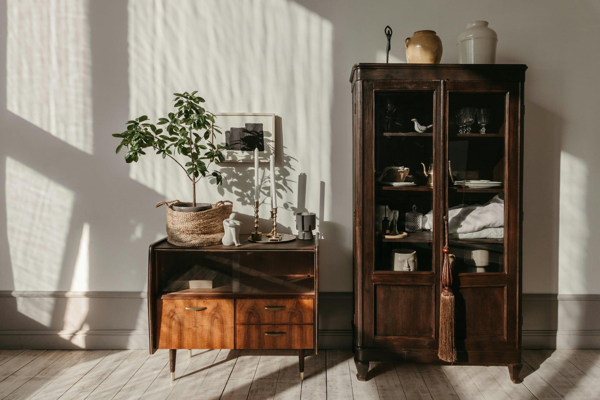 Por qué te atraen tanto las decoraciones antiguas y vintage, según la psicología — Decoración